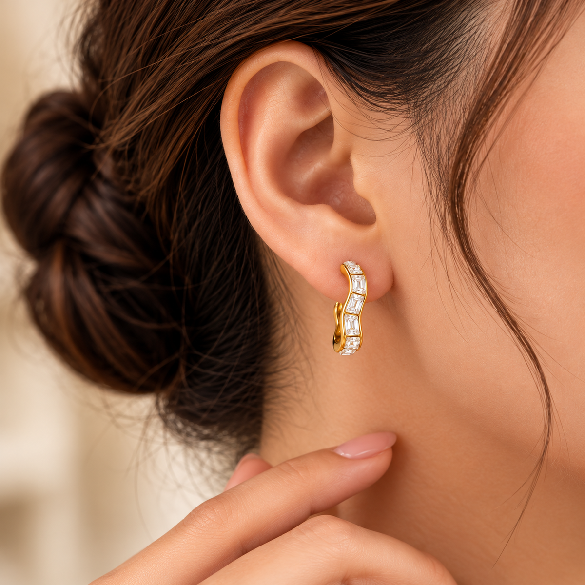 18K Gold-Plated Wavy Zircon Hoop Earrings