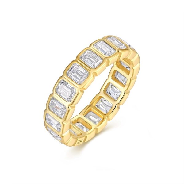 18K-gold-plated-moissanite-statement-ring-for-women-the-aura