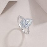 The Elara™ | Pear Shaped Moissanite Diamond Ring - Image 3